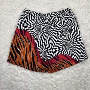 VANS Vault Aries Relaxed Short White/Black/Red VN0A5GYIZ0E Size‎ L MSRP $120